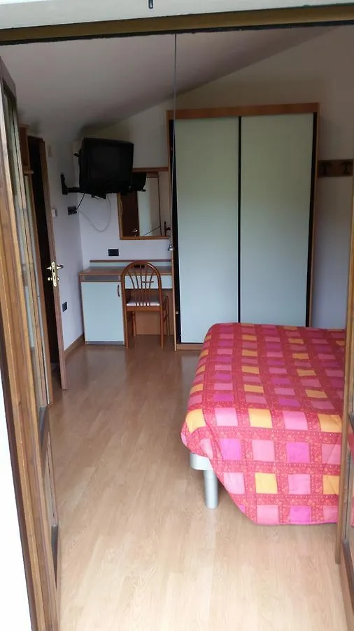 Albergo Ristorante Sciatori Pievepelago Hotel